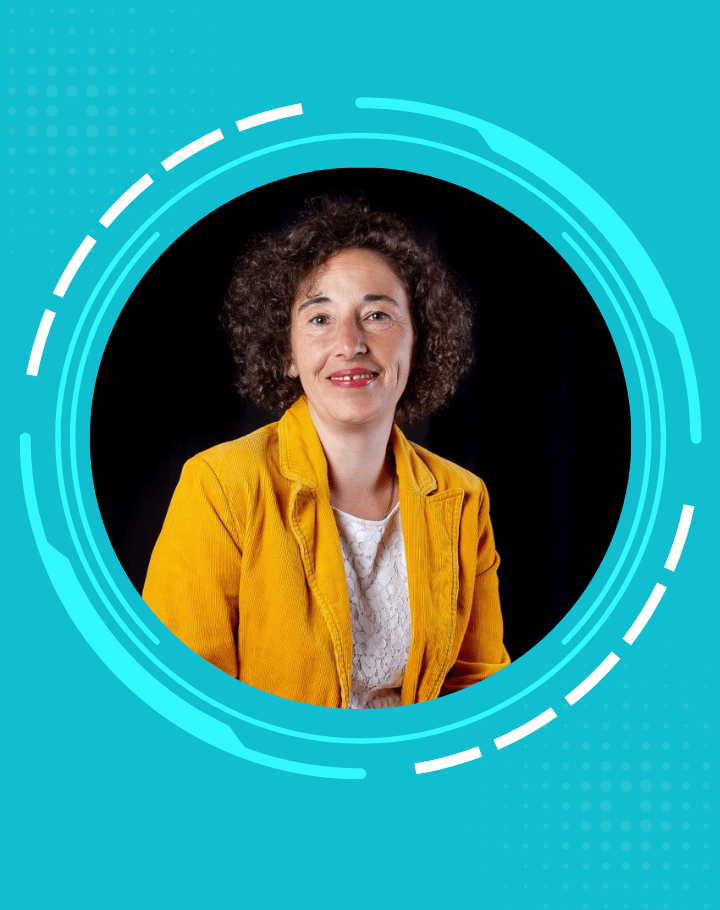 portrait de flora rousseau rédactrice web seo par anne gidel